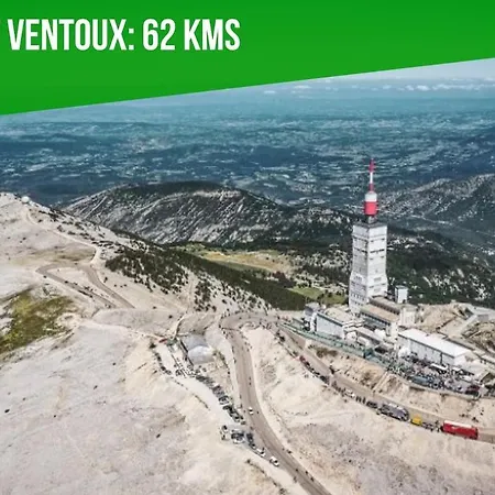 Le 33 - Clim - Free Parking - Wi-fi Apartment Avignon