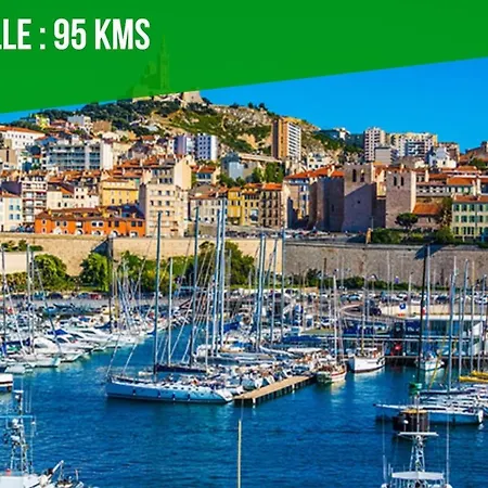 Le 33 - Clim - Free Parking - Wi-fi Apartment