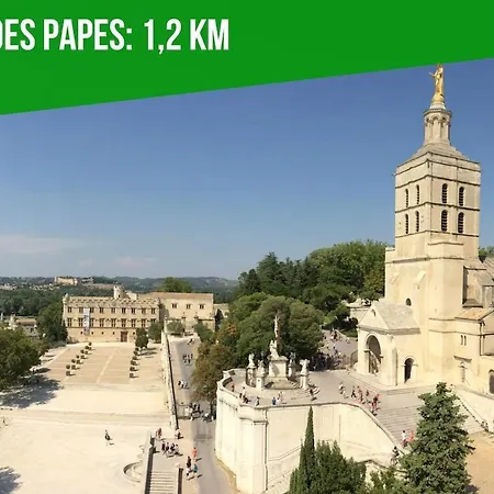 Le 33 - Clim - Free Parking - Wi-fi Apartment Avignon